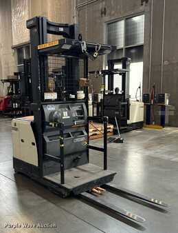 Vertical order pickers 2016  Crown SP3520-30 (3)