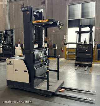 Vertical order pickers 2016  Crown SP3520-30 (4)
