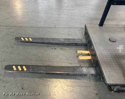 Vertical order pickers 2016  Crown SP3520-30 (9)