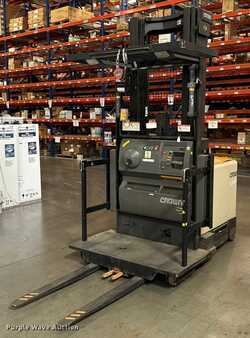 Vertical order pickers 2017  Crown SP4020-30 (1)