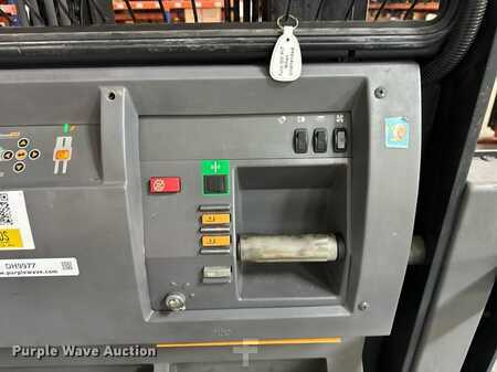Vertical order pickers 2017  Crown SP4020-30 (14)