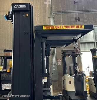 Vertical order pickers 2017  Crown SP4020-30 (26)