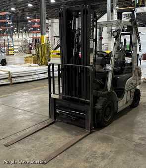Propane Forklifts 2015  Unicarriers PF50 (1)