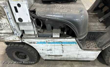Propane Forklifts 2015  Unicarriers PF50 (24)
