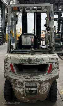 Propane Forklifts 2015  Unicarriers PF50 (6)