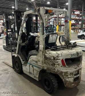 Propane Forklifts 2015  Unicarriers PF50 (7)