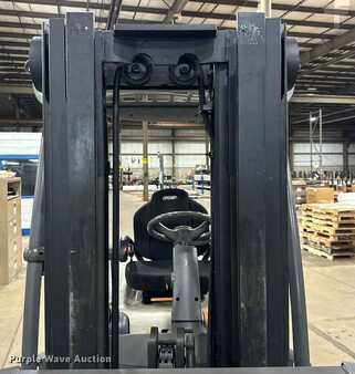 4 Wheels 2012  Crown FC4525-50 (16)