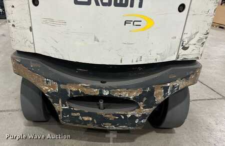 4 Wheels 2012  Crown FC4525-50 (19)