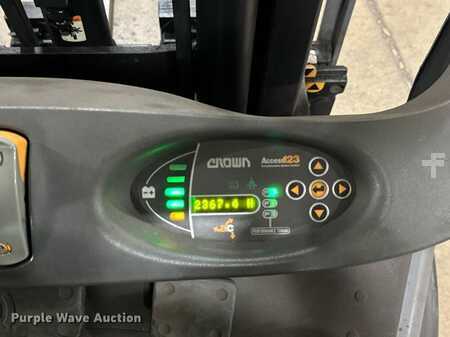 4 Wheels 2012  Crown FC4525-50 (27)