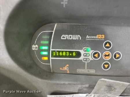Vertical order pickers 2017  Crown SP4050-30 (18)