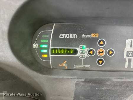 Vertical order pickers 2017  Crown SP4050-30 (25)