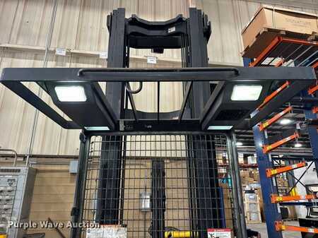 Vertical order pickers 2017  Crown SP4050-30 (32)
