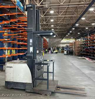 Vertical order pickers 2017  Crown SP4050-30 (4)