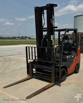 Propane Forklifts 2018  Toyota 8FGCU32 (1)