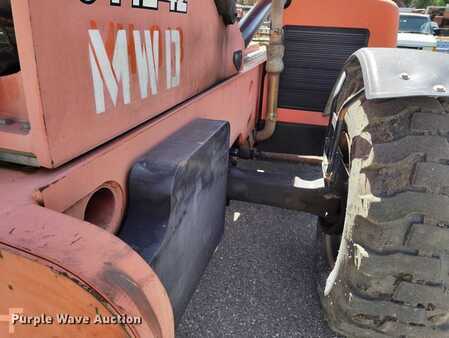 Diesel Forklifts 2005  Lull 944E-42 (30)