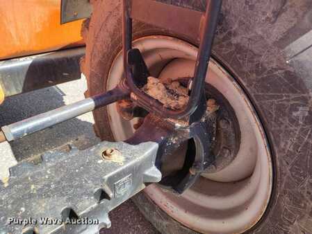 Diesel Forklifts 2005  Lull 944E-42 (35)