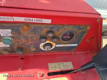 Montacargas diésel 2001  Moffett M5000 (31)