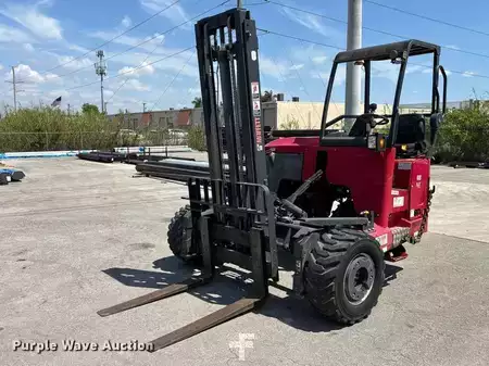 Diesel Forklifts 2017  Moffett M8 (1)