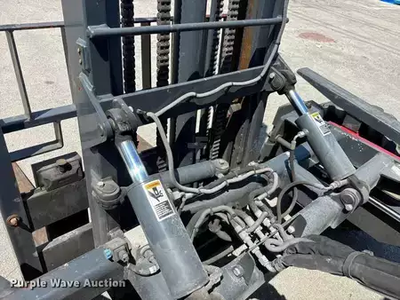 Diesel Forklifts 2017  Moffett M8 (10)