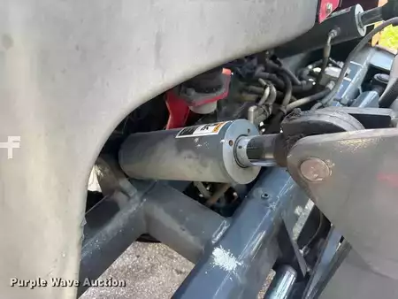 Diesel Forklifts 2017  Moffett M8 (13)