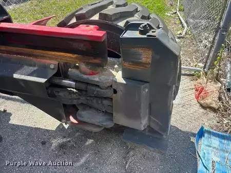 Diesel Forklifts 2017  Moffett M8 (19)