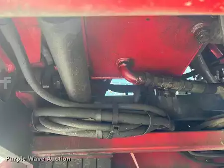 Diesel Forklifts 2017  Moffett M8 (25)