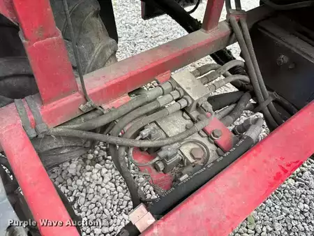 Diesel Forklifts 2003  Moffett M5500 (13)