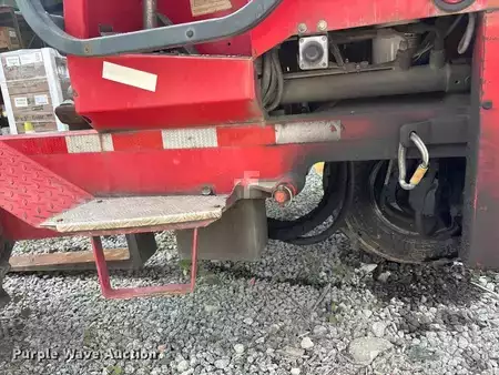 Diesel Forklifts 2003  Moffett M5500 (29)