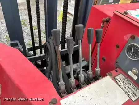 Diesel Forklifts 2003  Moffett M5500 (39)