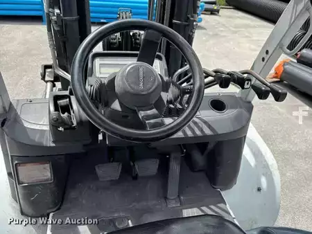 Propane Forklifts 2016  Unicarriers PF80YLP (22)
