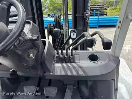 Propane Forklifts 2016  Unicarriers PF80YLP (25)