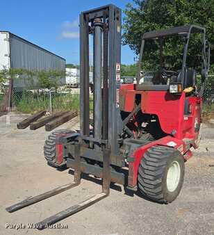 Diesel Forklifts 2015  Moffett M8 (1)