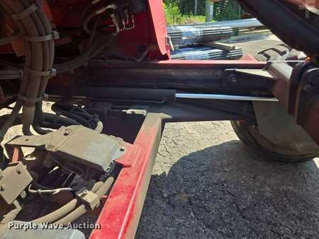 Diesel Forklifts 2015  Moffett M8 (24)