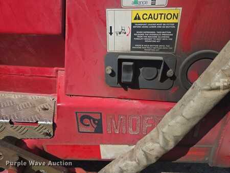 Diesel Forklifts 2015  Moffett M8 (29)