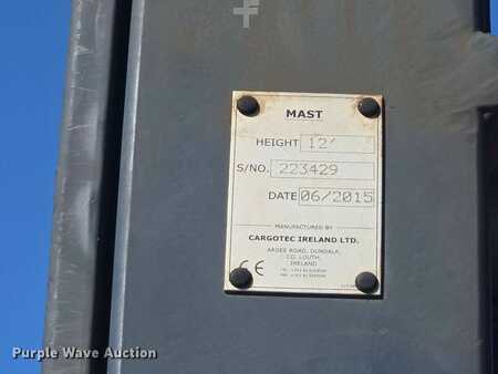 Diesel Forklifts 2015  Moffett M8 (30)