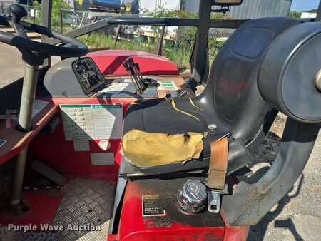 Diesel Forklifts 2015  Moffett M8 (31)