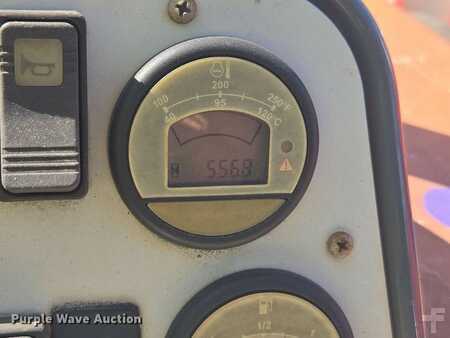 Diesel Forklifts 2015  Moffett M8 (34)