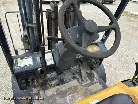 Montacargas GLP - Doosan G25E-3 (10)