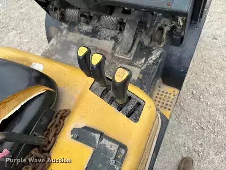 Montacargas GLP - Doosan G25E-3 (15)