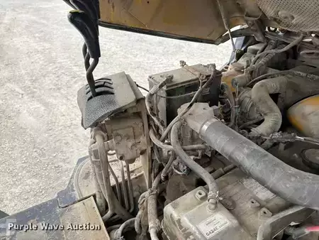 Montacargas GLP - Doosan G25E-3 (25)