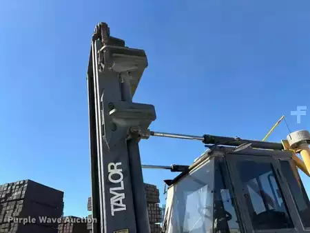 Diesel Forklifts 1999  Taylor THD300 (11)