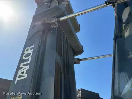 Diesel Forklifts 1999  Taylor THD300 (13)