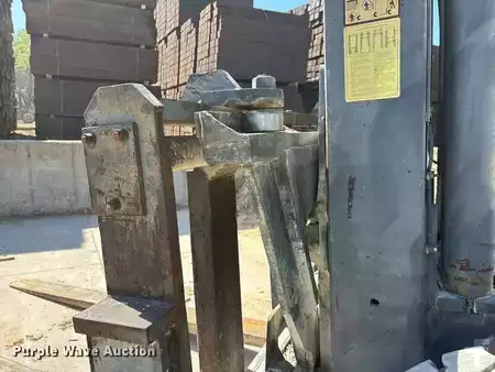 Diesel Forklifts 1999  Taylor THD300 (14)