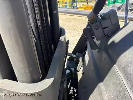 Propane Forklifts 2012  Nissan PF80YLP (12)