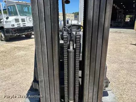 Propane Forklifts 2012  Nissan PF80YLP (16)