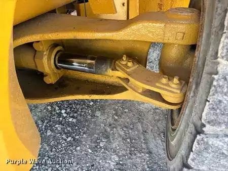 Montacargas diésel - CAT Lift Trucks DP70N (23)