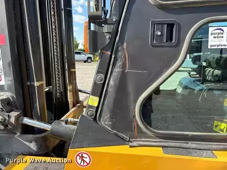 Montacargas diésel - CAT Lift Trucks DP70N (25)