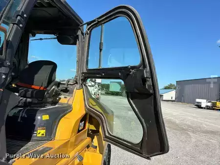 Montacargas diésel - CAT Lift Trucks DP70N (28)