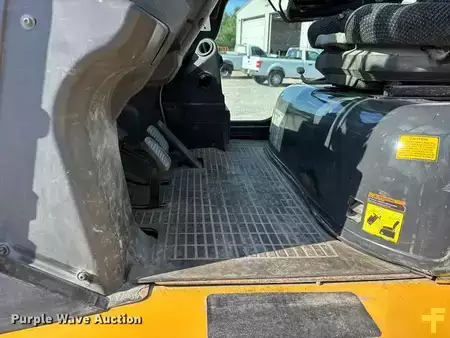 Montacargas diésel - CAT Lift Trucks DP70N (29)