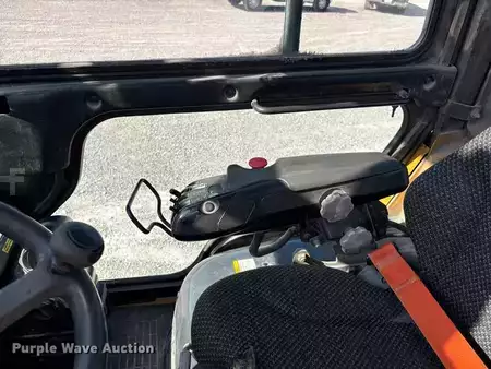 Montacargas diésel - CAT Lift Trucks DP70N (32)